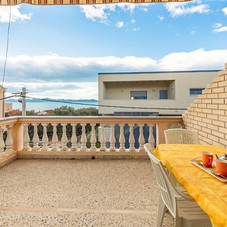 Family Friendly Seaside Apartments Kozino, Zadar - 5749 بيتريتْشاني المظهر الخارجي الصورة