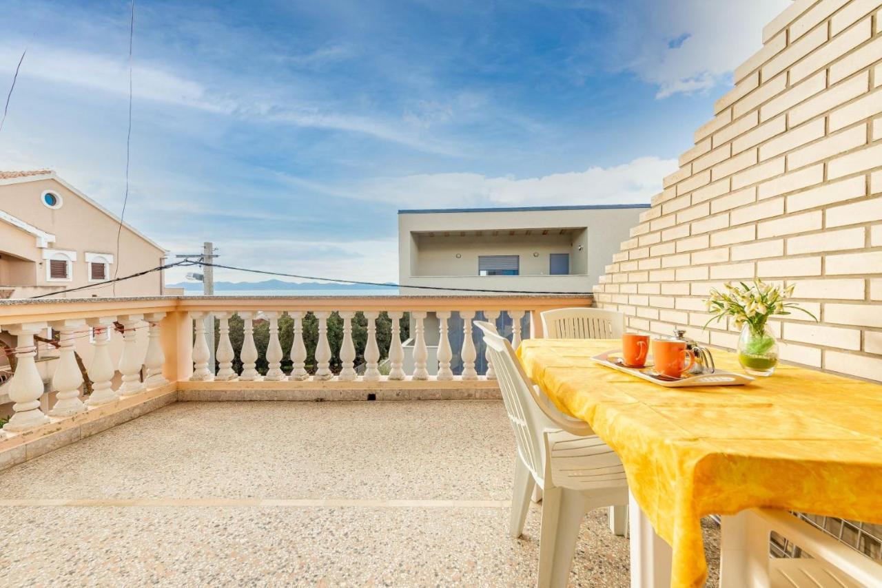 Family Friendly Seaside Apartments Kozino, Zadar - 5749 بيتريتْشاني المظهر الخارجي الصورة