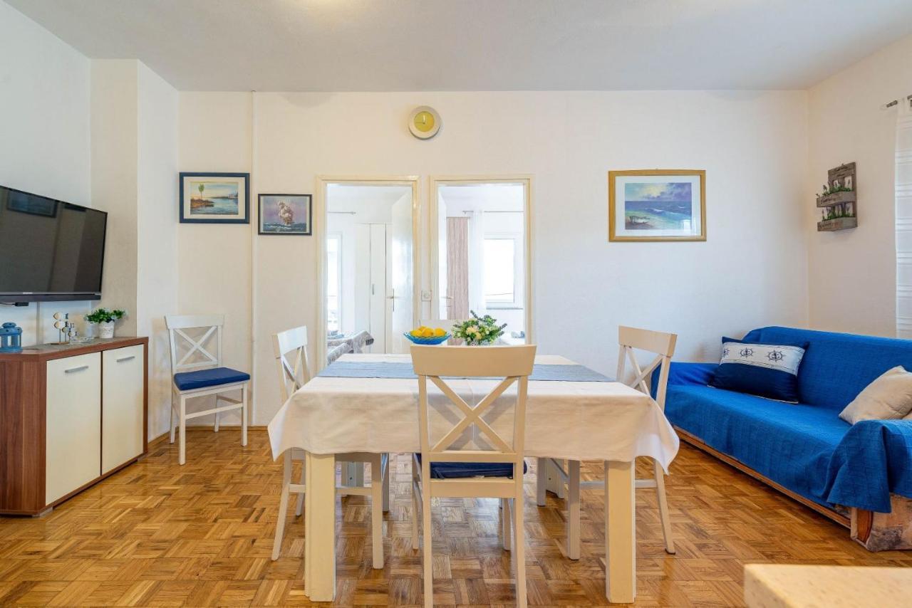 Family Friendly Seaside Apartments Kozino, Zadar - 5749 بيتريتْشاني المظهر الخارجي الصورة