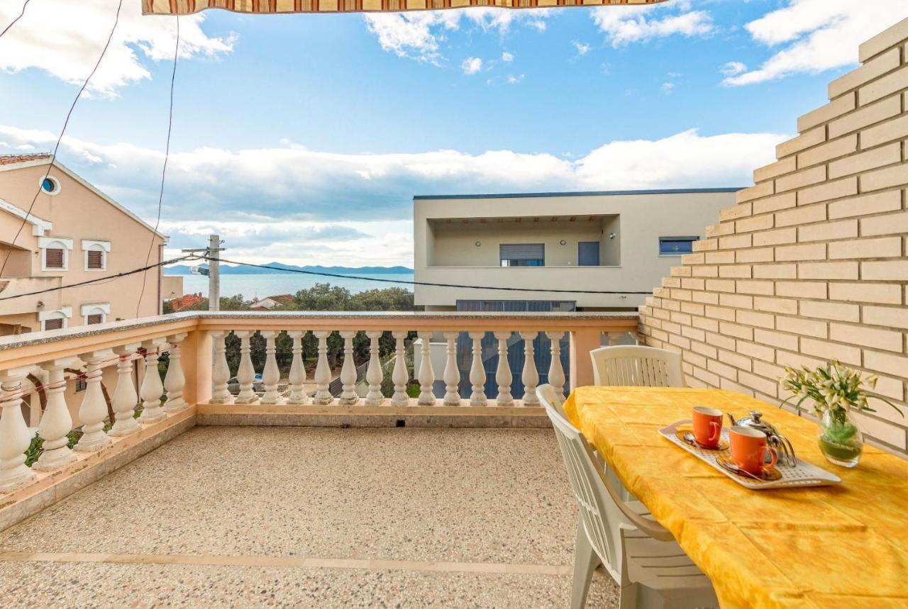 Family Friendly Seaside Apartments Kozino, Zadar - 5749 بيتريتْشاني المظهر الخارجي الصورة