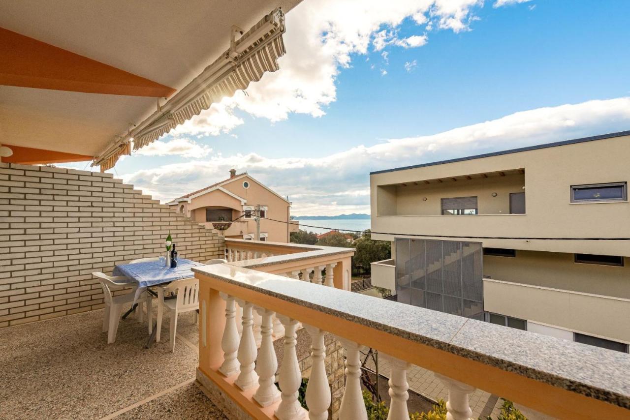 Family Friendly Seaside Apartments Kozino, Zadar - 5749 بيتريتْشاني المظهر الخارجي الصورة