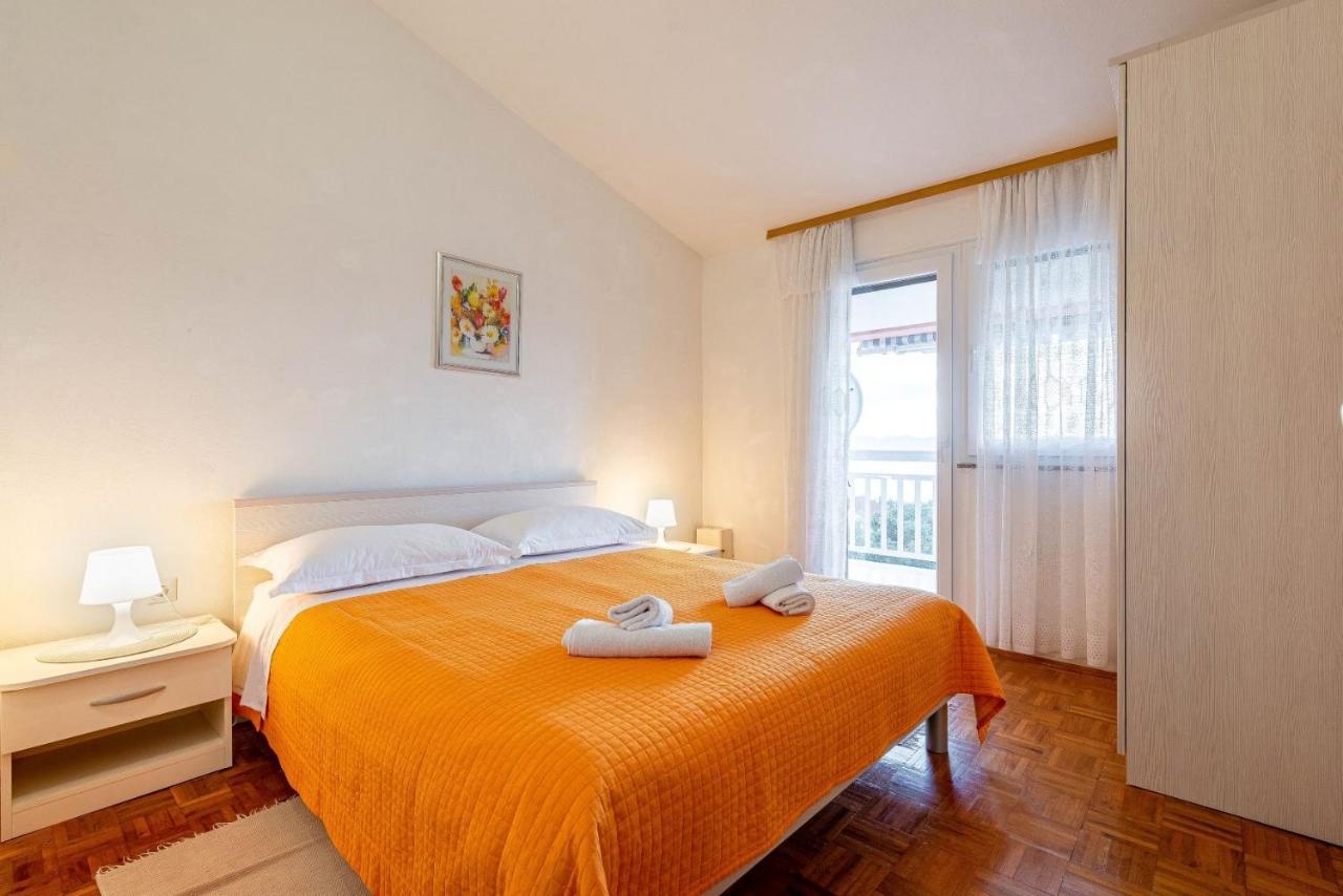 Family Friendly Seaside Apartments Kozino, Zadar - 5749 بيتريتْشاني المظهر الخارجي الصورة