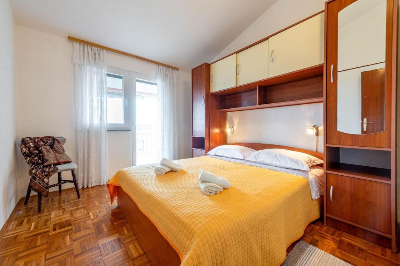 Family Friendly Seaside Apartments Kozino, Zadar - 5749 بيتريتْشاني المظهر الخارجي الصورة